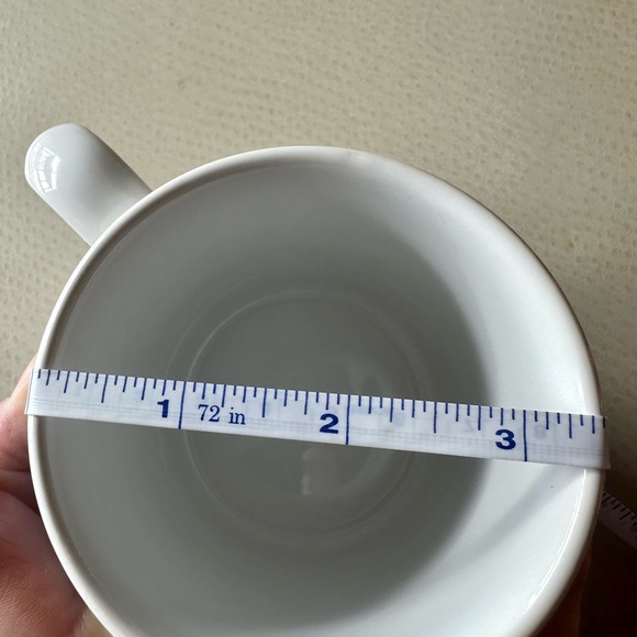 2003 Tim Hortons Limited Edition Collector Series #003 Skating Pond Mug - Picture 6 of 8